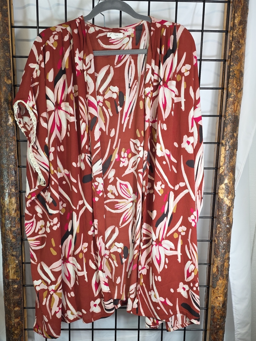 Maurices Rust Floral Duster Kimono with Pink & White Blooms
